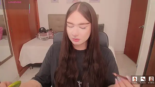 Snapshot of Miley_Baker chatting on February 20, 2026, 3:23 pm Miley Baker online show from February 20, 2026, 3:23 pm