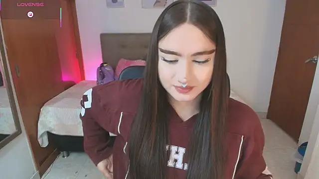 Miley Baker online show from March 28, 2026, 2:38 pm