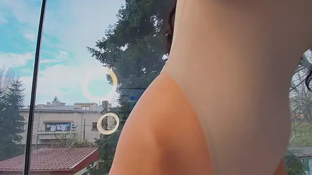 Naila18 online show from April 10, 2026, 5:23 am