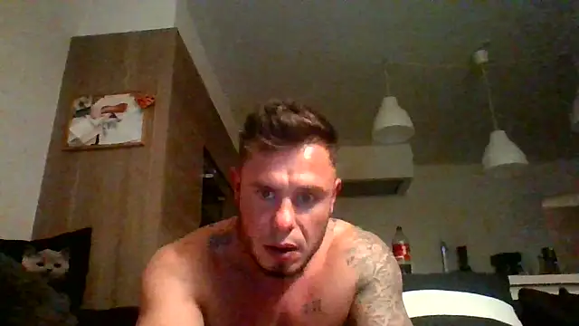 Snapshot of Milfzap chatting on October 29, 2025, 11:28 pm Milfzap online show from October 29, 2025, 11:28 pm