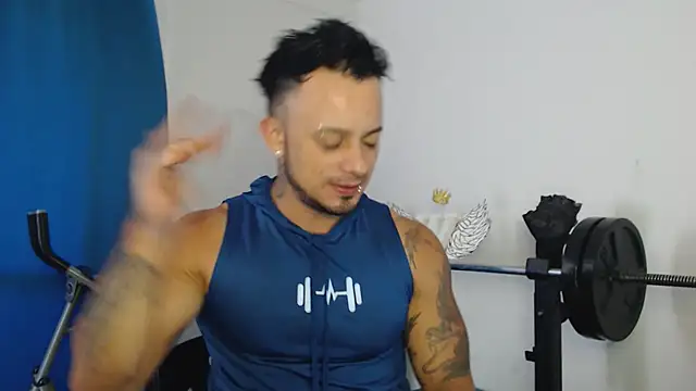 JacobJamess online show from November 21, 2025, 4:49 pm