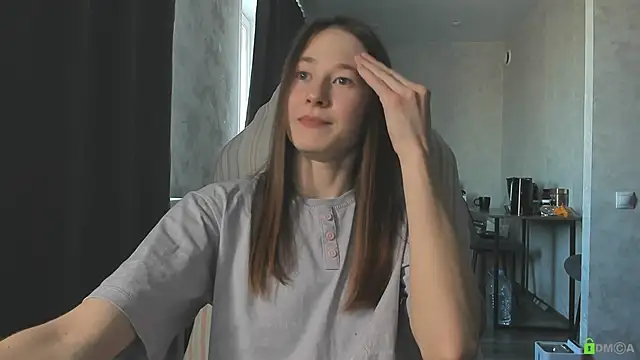 Courtney Luv online show from March 26, 2026, 11:38 am