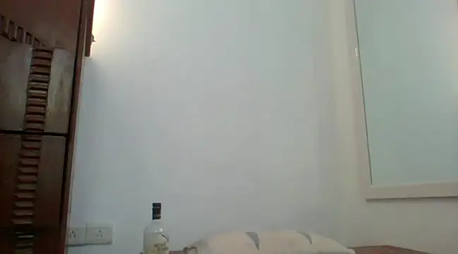 Snapshot of Slavebottombdsm09 chatting on February 13, 2025, 7:56 am Slavebottombdsm09 online show from February 13, 2025, 7:56 am