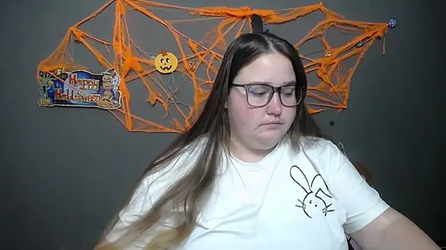 XX Daniella XX online show from October 14, 2025, 6:25 am