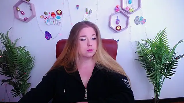 JessikaDaniel online show from April 7, 2026, 6:47 am