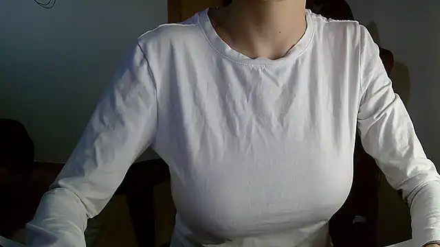 Vampirosa online show from January 11, 2026, 8:47 pm