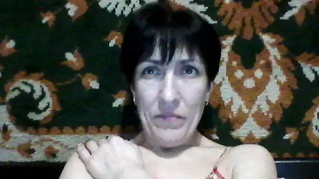 SunnyAmorre online show from November 28, 2025, 9:50 pm