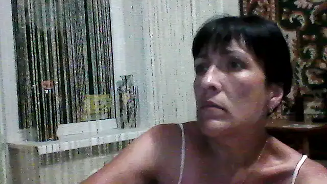 SunnyAmorre online show from July 1, 2026, 7:35 pm