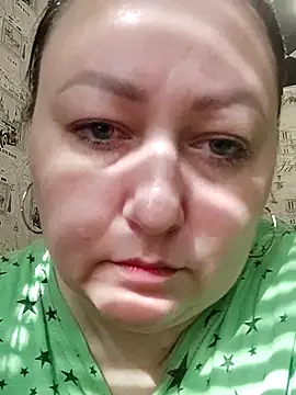 Rini333 online show from March 5, 2026, 9:16 am