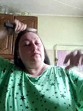 Rini333 online show from May 16, 2026, 10:01 am