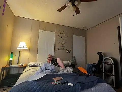 Snapshot of jck1m0t chatting on December 21, 2024, 4:25 pm jck1m0t online show from December 21, 2024, 4:25 pm