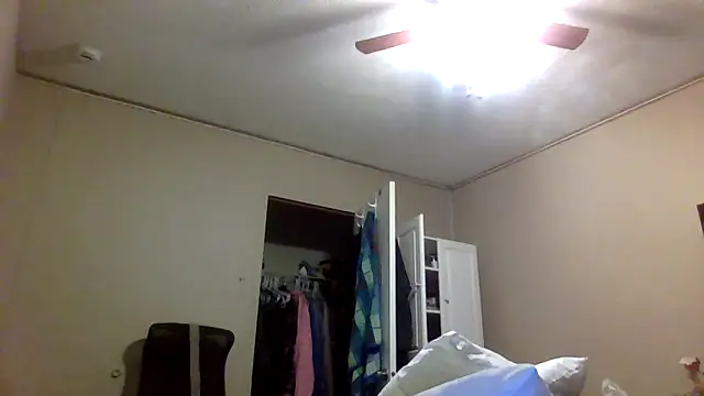 Snapshot of jck1m0t chatting on December 28, 2024, 1:08 am jck1m0t online show from December 28, 2024, 1:08 am