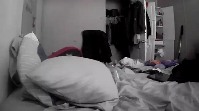 Snapshot of jck1m0t chatting on January 17, 2025, 7:38 pm jck1m0t online show from January 17, 2025, 7:38 pm