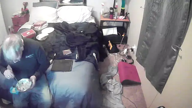 Snapshot of jck1m0t chatting on February 13, 2025, 11:37 pm jck1m0t online show from February 13, 2025, 11:37 pm