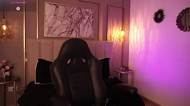 Samantha Brooke online show from March 21, 2026, 2:31 pm