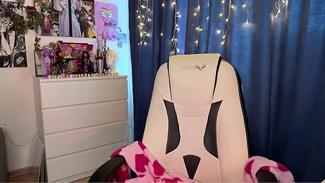 Snapshot of boobsybootie chatting on January 8, 2025, 9:00 am boobsybootie online show from January 8, 2025, 9:00 am