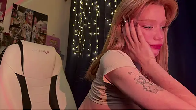 Snapshot of boobsybootie chatting on January 12, 2025, 9:40 pm boobsybootie online show from January 12, 2025, 9:40 pm