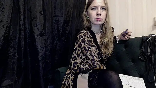 alexandra zaryanova online show from October 23, 2025, 7:01 pm