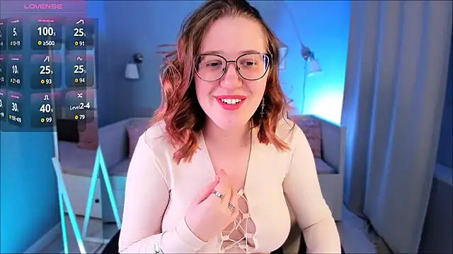 Snapshot of Charmy_Gracy chatting on September 24, 2025, 11:13 am Charmy Gracy online show from September 24, 2025, 11:13 am
