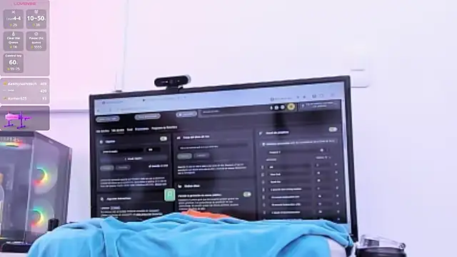 Snapshot of naty_girl_ chatting on October 9, 2025, 12:36 pm naty girl online show from October 9, 2025, 12:36 pm