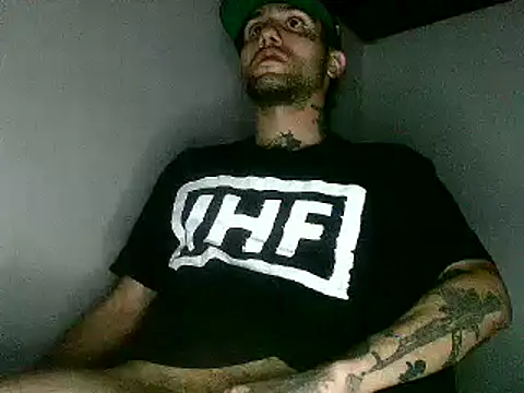 Christian Stiven1 online show from April 23, 2026, 7:09 am