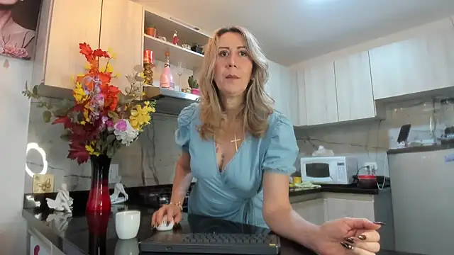 ashleymilf 1 online show from October 23, 2025, 3:22 pm