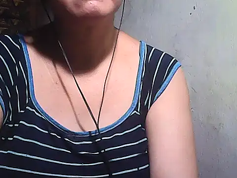 sweetsosie18 online show from January 6, 2026, 7:56 am