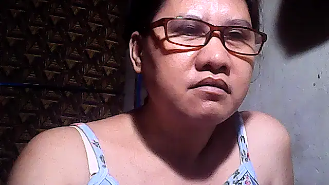 Snapshot of sweetsosie18 chatting on April 22, 2026, 12:39 pm sweetsosie18 online show from April 22, 2026, 12:39 pm