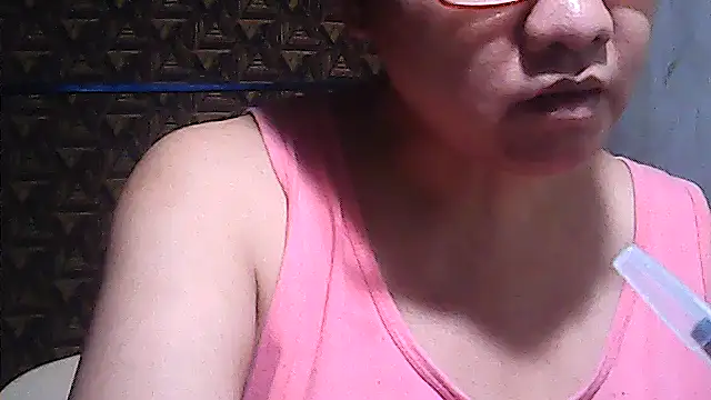 Snapshot of sweetsosie18 chatting on April 30, 2026, 6:25 pm sweetsosie18 online show from April 30, 2026, 6:25 pm