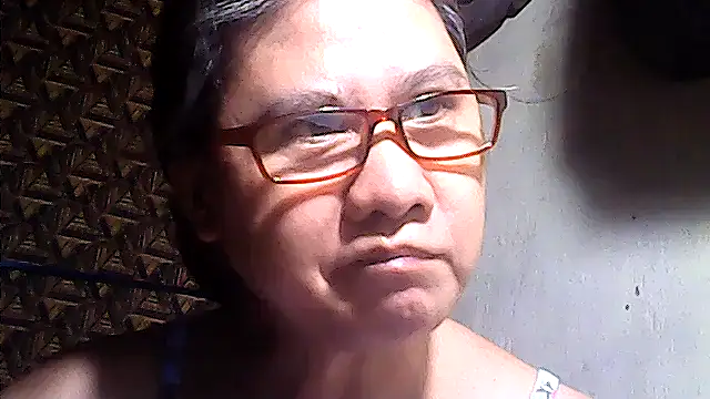 Snapshot of sweetsosie18 chatting on May 11, 2026, 8:28 pm sweetsosie18 online show from May 11, 2026, 8:28 pm