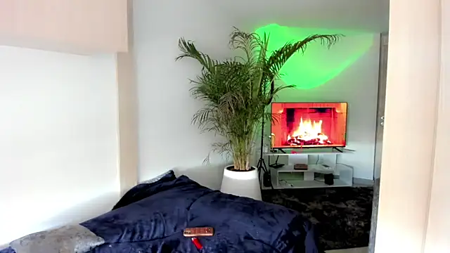 Snapshot of Sweet_Jack1 chatting on October 18, 2025, 1:45 pm Sweet Jack1 online show from October 18, 2025, 1:45 pm