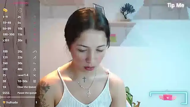 Snapshot of MadisonCambel chatting on December 3, 2024, 12:02 am MadisonCambel online show from December 3, 2024, 12:02 am