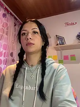 Snapshot of MadisonCambel chatting on December 12, 2024, 5:04 pm MadisonCambel online show from December 12, 2024, 5:04 pm