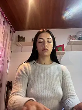 Snapshot of MadisonCambel chatting on January 10, 2025, 3:58 pm MadisonCambel online show from January 10, 2025, 3:58 pm