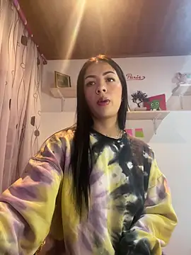 Snapshot of MadisonCambel chatting on January 23, 2025, 10:32 am MadisonCambel online show from January 23, 2025, 10:32 am