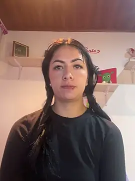 Snapshot of MadisonCambel chatting on February 19, 2025, 12:33 pm MadisonCambel online show from February 19, 2025, 12:33 pm
