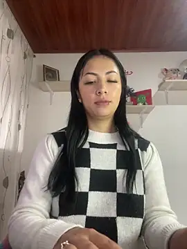 Snapshot of MadisonCambel chatting on March 7, 2025, 12:45 pm MadisonCambel online show from March 7, 2025, 12:45 pm