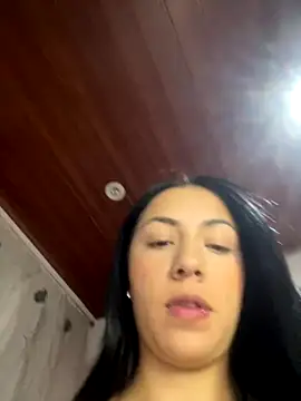 Snapshot of MadisonCambel chatting on September 12, 2025, 2:33 am MadisonCambel online show from September 12, 2025, 2:33 am