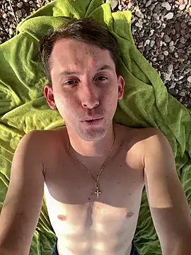 alex2p12 online show from June 11, 2026, 3:54 pm
