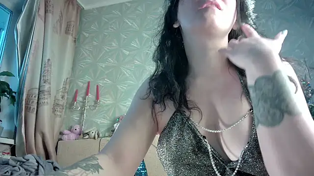 Snapshot of Ria_23 chatting on December 31, 2024, 2:29 am Ria 23 online show from December 31, 2024, 2:29 am