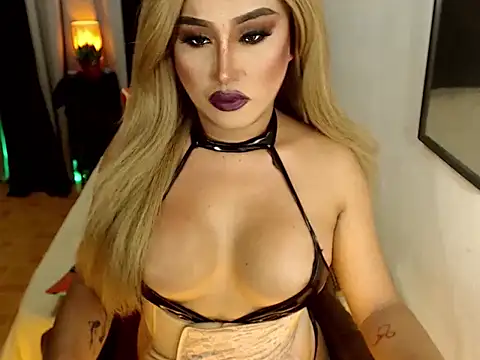 Snapshot of MISTRESS_OF_EVILCUMxx chatting on January 28, 2025, 1:16 pm MISTRESS OF EVILCUMxx online show from January 28, 2025, 1:16 pm