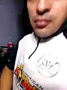 king-lobo-act online show from October 17, 2025, 9:39 pm