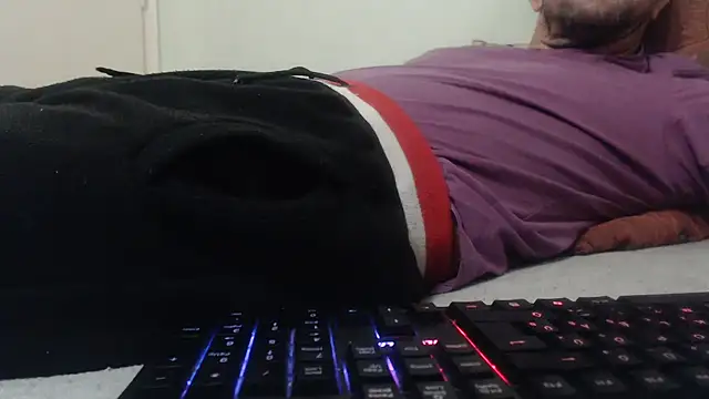 Snapshot of VASKOS178 chatting on October 5, 2025, 7:01 pm VASKOS178 online show from October 5, 2025, 7:01 pm