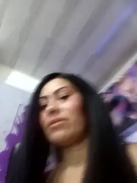 Tania mature online show from March 5, 2026, 5:42 pm