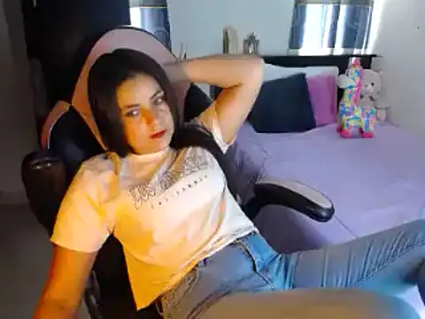 violeta campbell online show from February 21, 2025, 7:21 pm