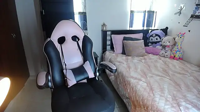 violeta campbell online show from March 25, 2026, 7:42 pm