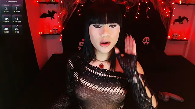 My vampire Mia online show from January 29, 2025, 9:39 pm