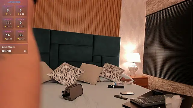 Kareena chopra online show from October 21, 2025, 12:28 pm