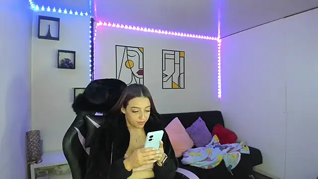 kay marie online show from February 20, 2025, 1:25 am