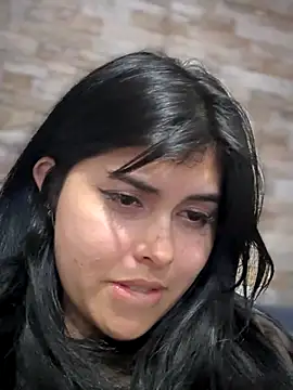 Snapshot of Alyaa_s chatting on October 25, 2025, 4:42 am Alyaa s online show from October 25, 2025, 4:42 am